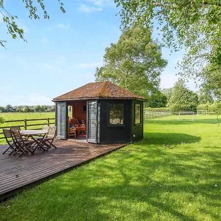 The Stables - Uk49964