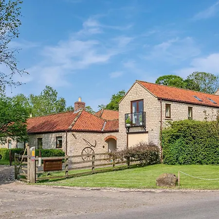 Feriehus The Stables - Uk49964 *