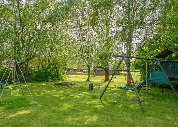 The Stables - Uk49964 *